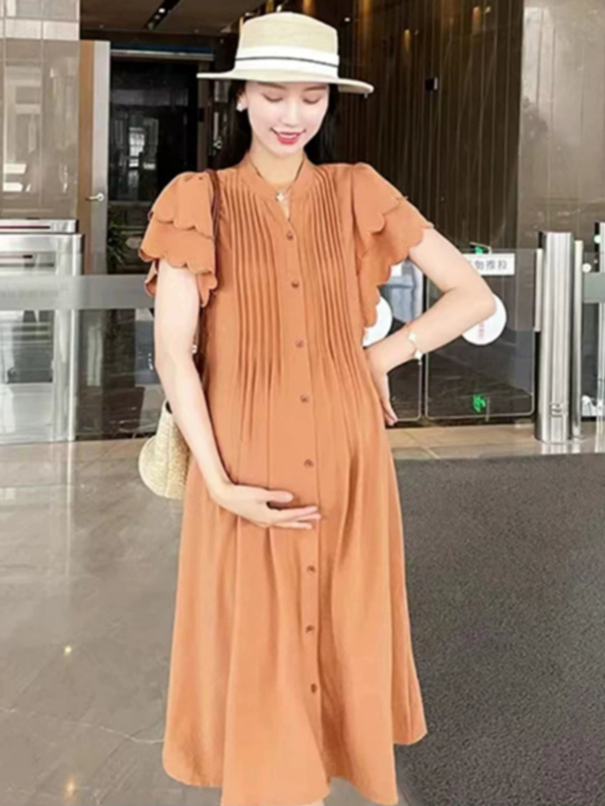 Conservative Fashionable Temperament K-style V Neck For Breastfeeding Ruched Long Dress For Summer: New Arrival